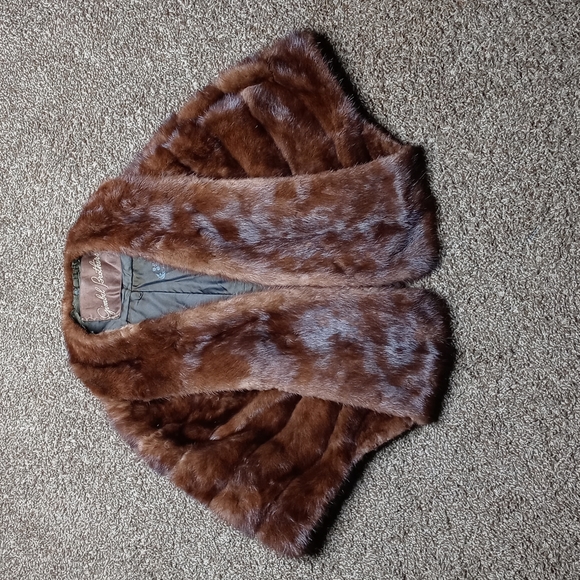 Vintage Gimbel Brothers Fur Stole / Shawl - Picture 1 of 17